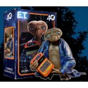 Ultimate Telepathic E.T. by NECA
